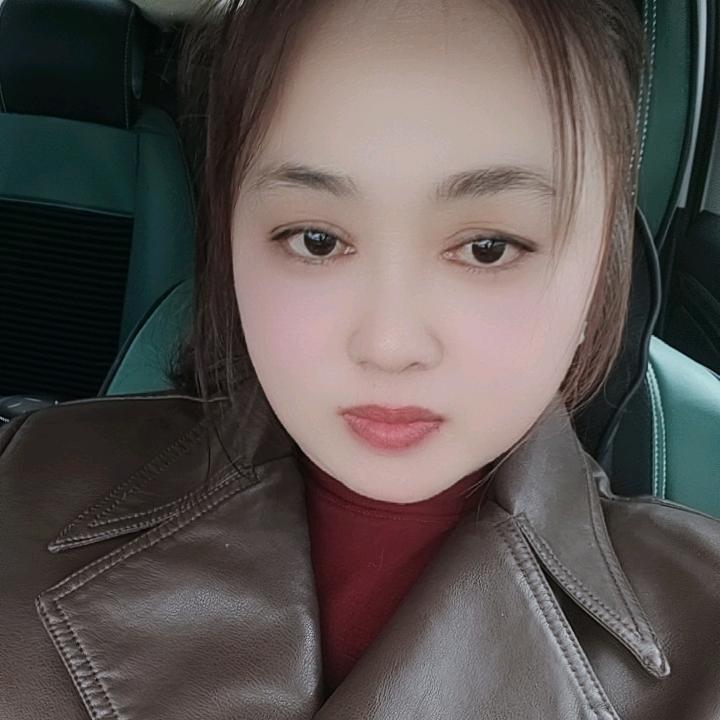 芳姐❤️💐