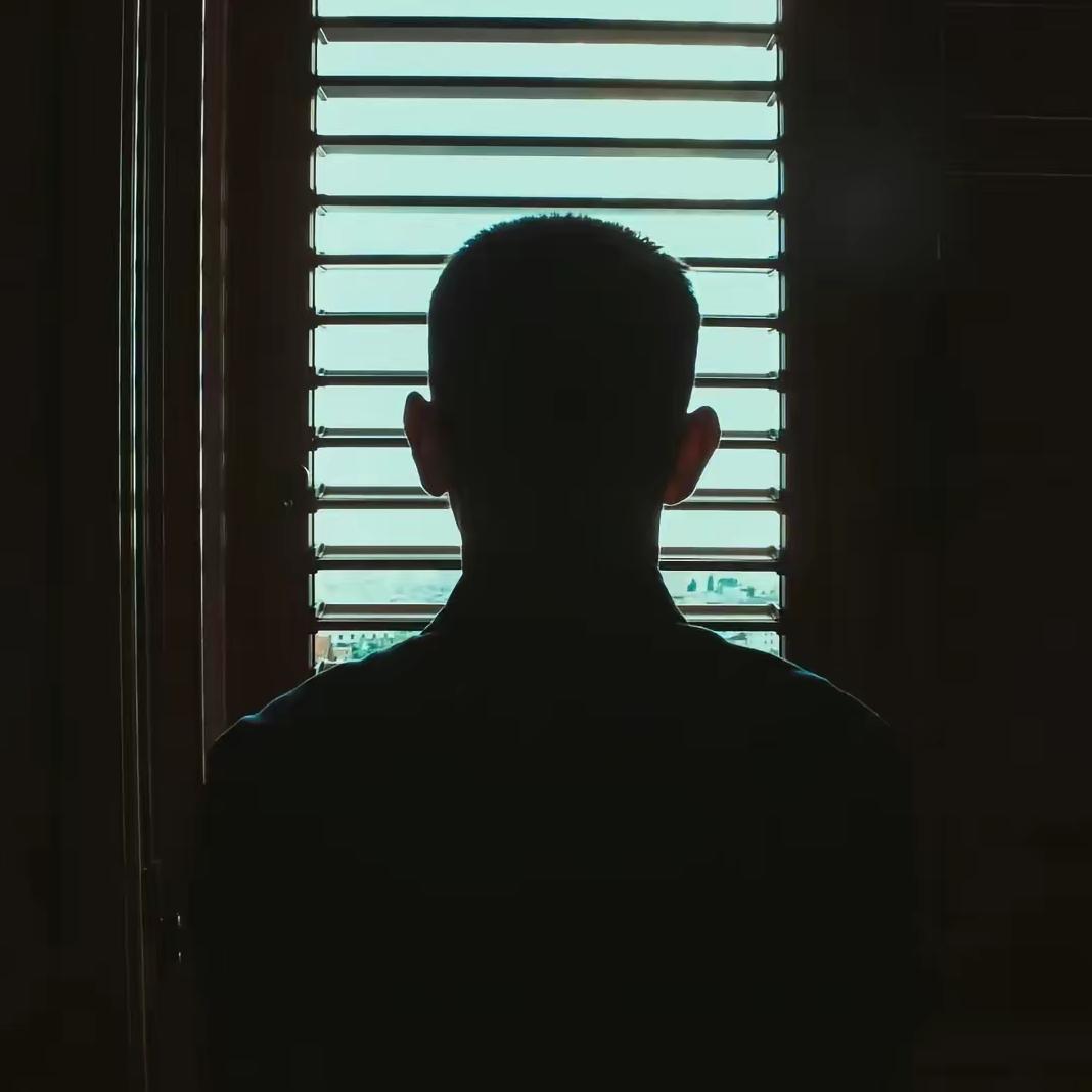 卑微的兰先生🌾