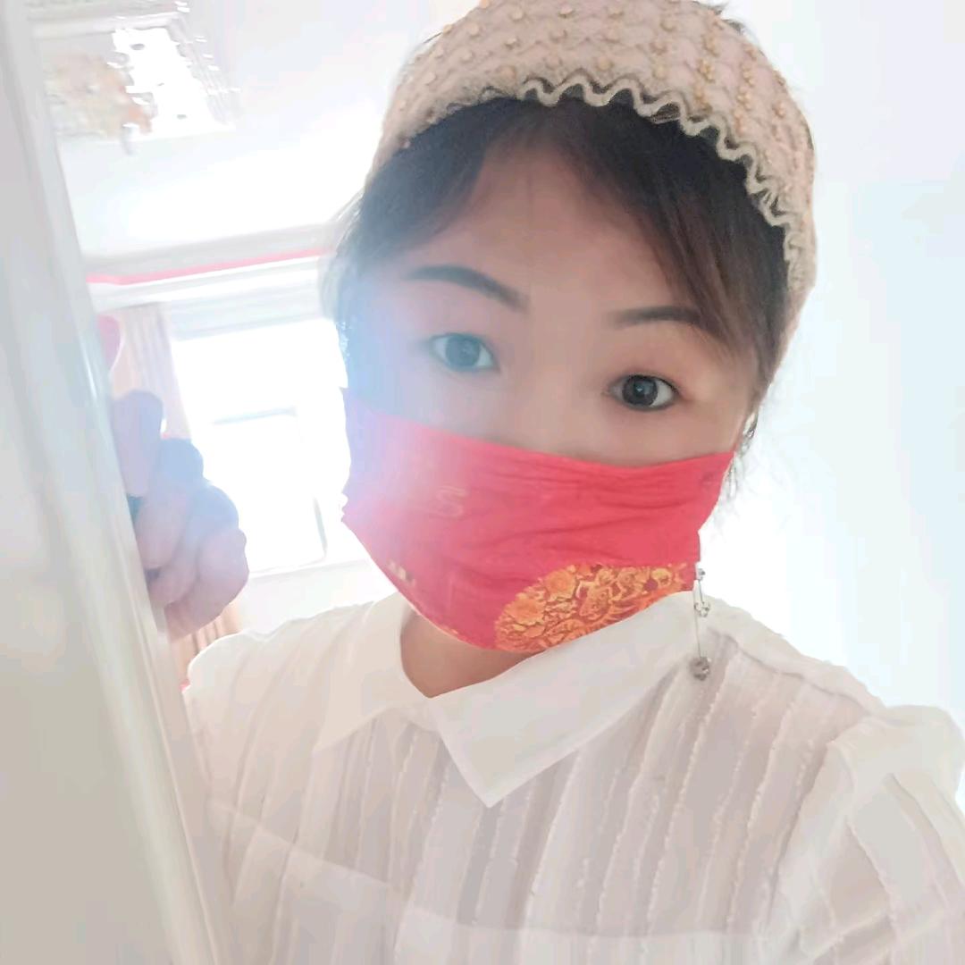 坚强小草
