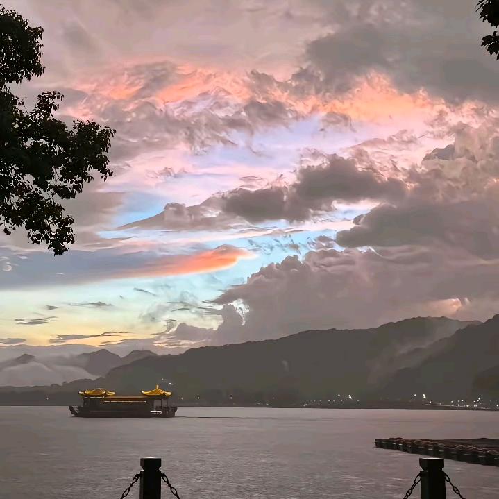 王小涵