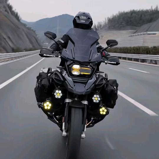 山哥🏍
