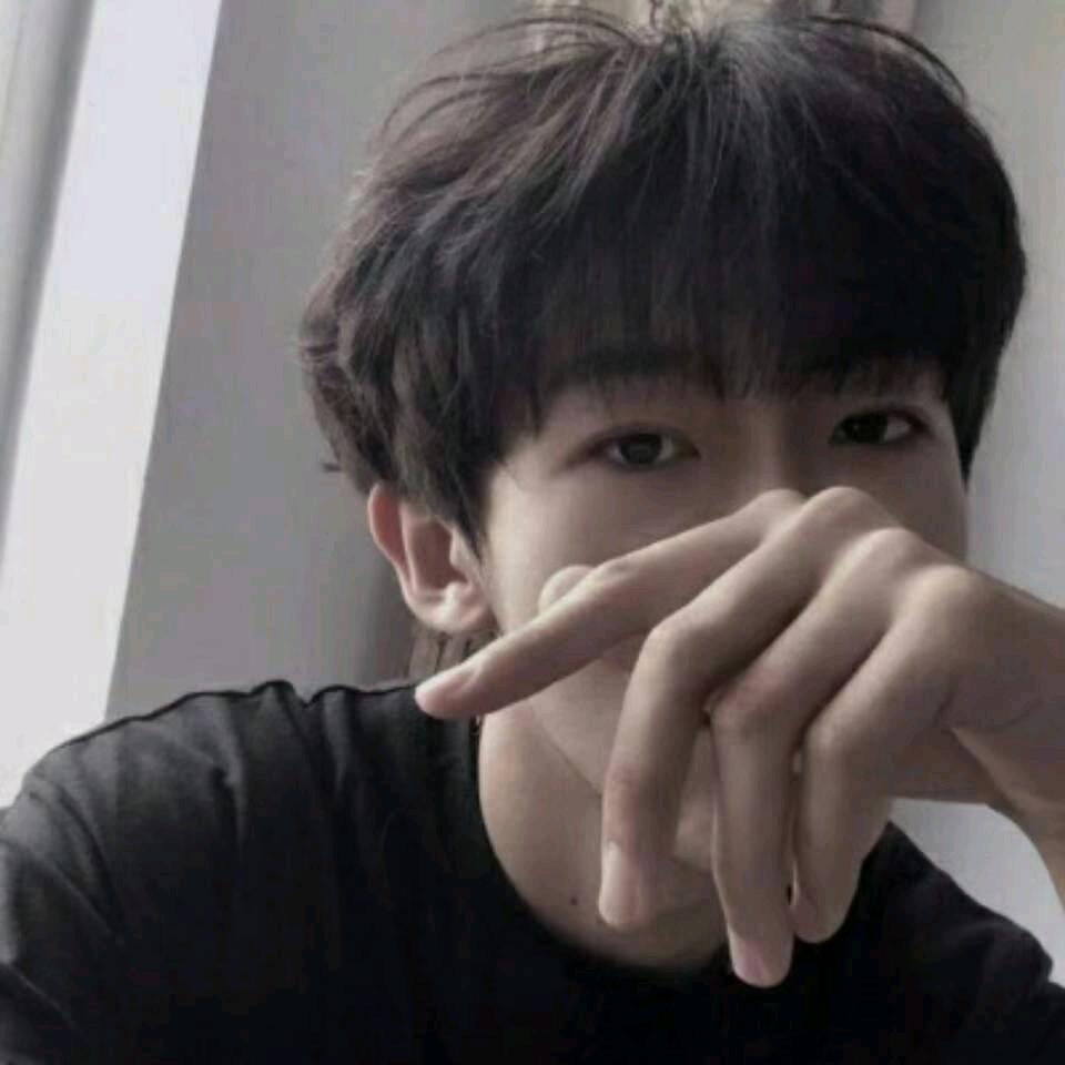 只想陪在你身边