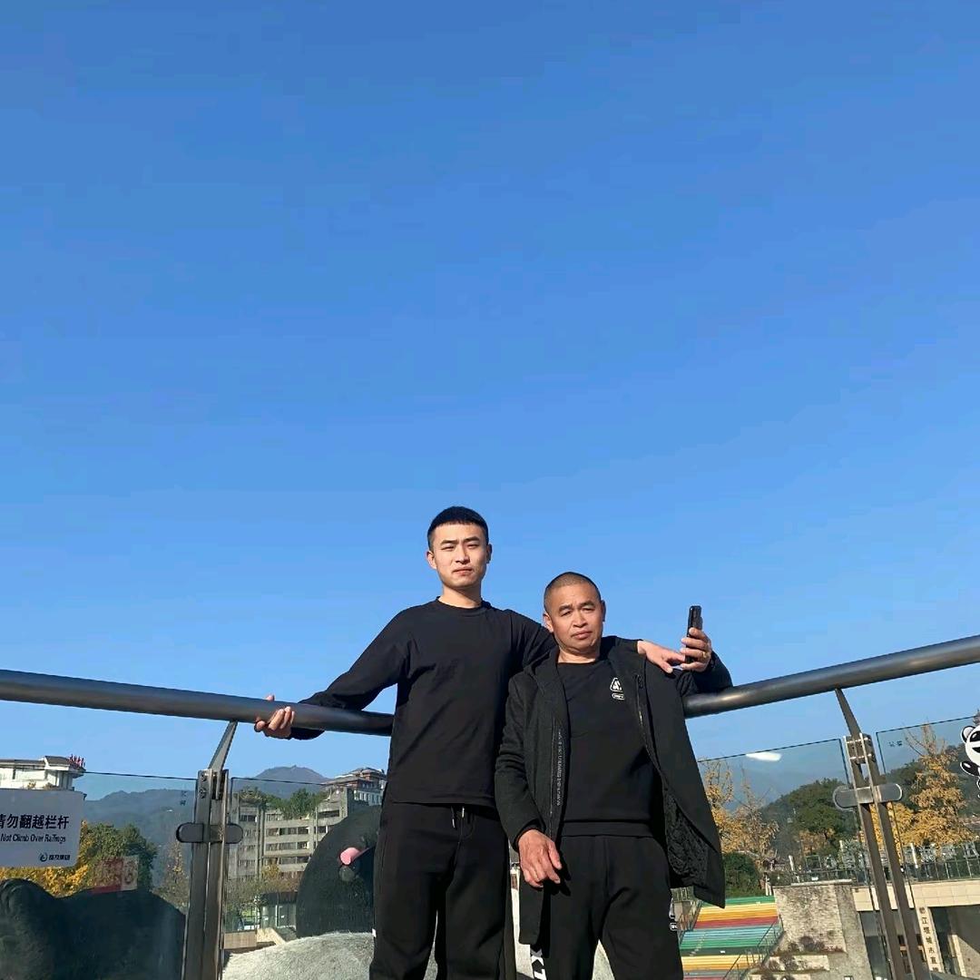 酒城王哥（专业抺楼梯踏步）