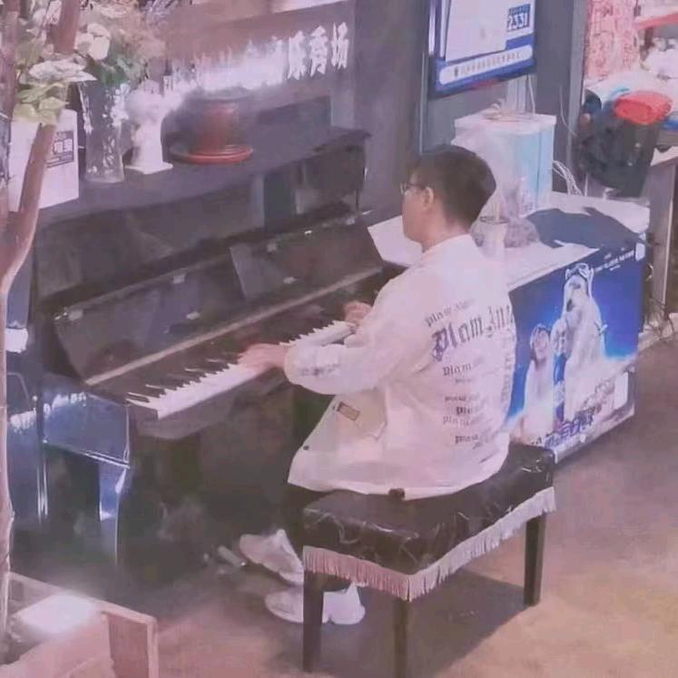边境小张
