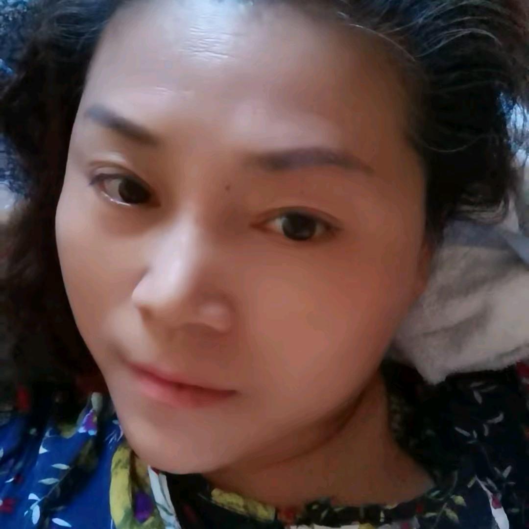 弄花香满衣