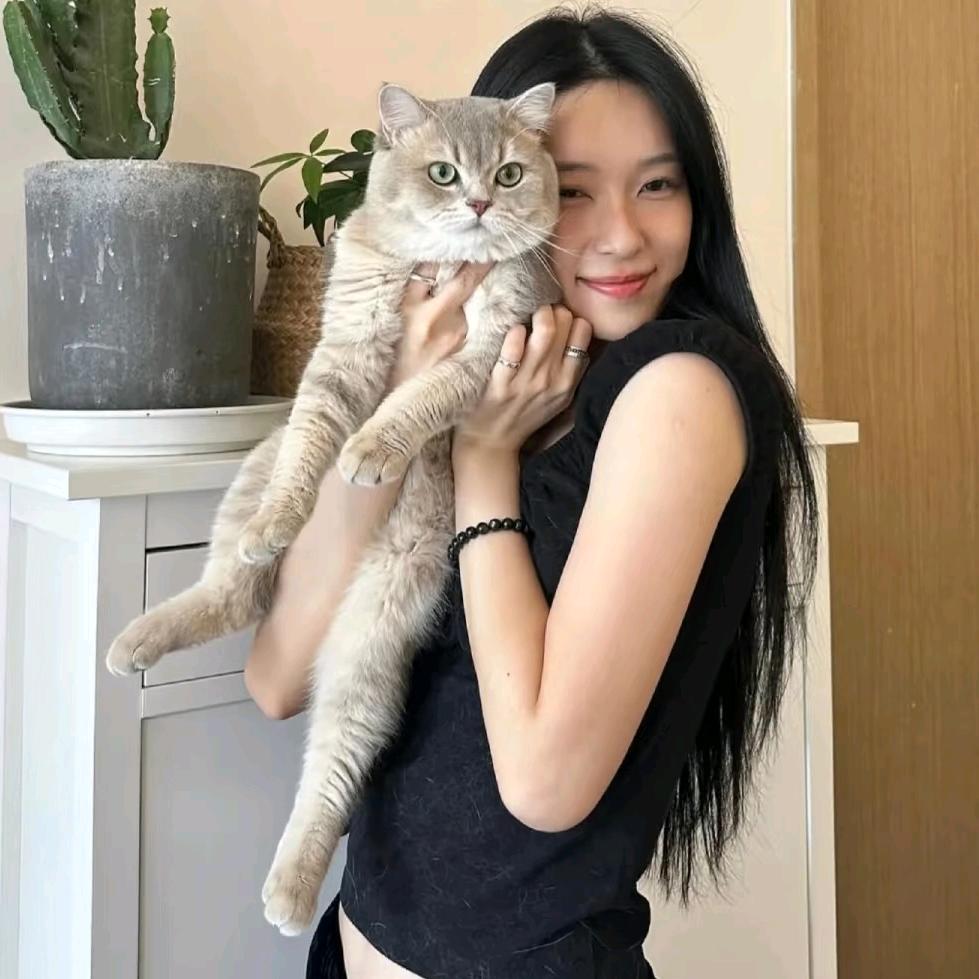 美伢穿搭