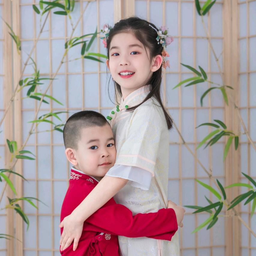 星星有两个公主👸👸