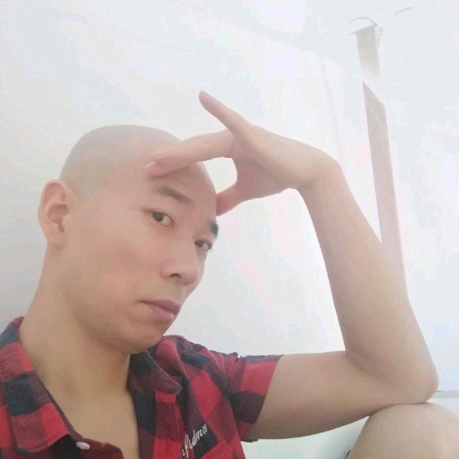 龙辉娱乐