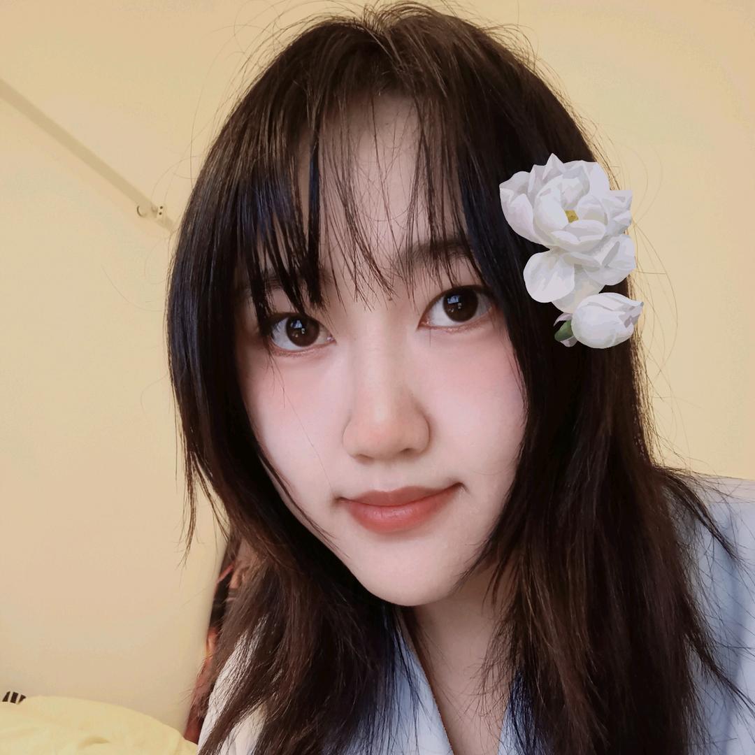 莞深通二手车莹莹