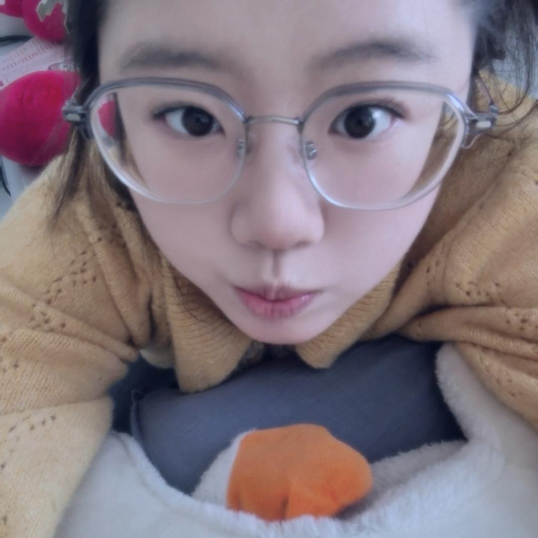 褚小羽羽