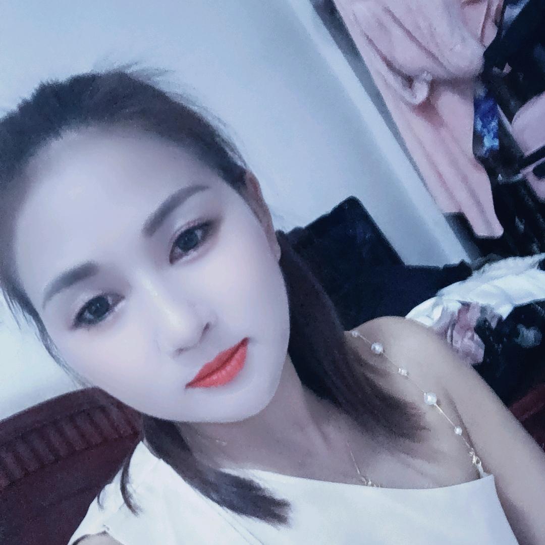 妖女     艳遇