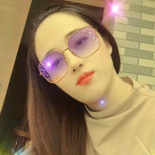 柠檬不萌