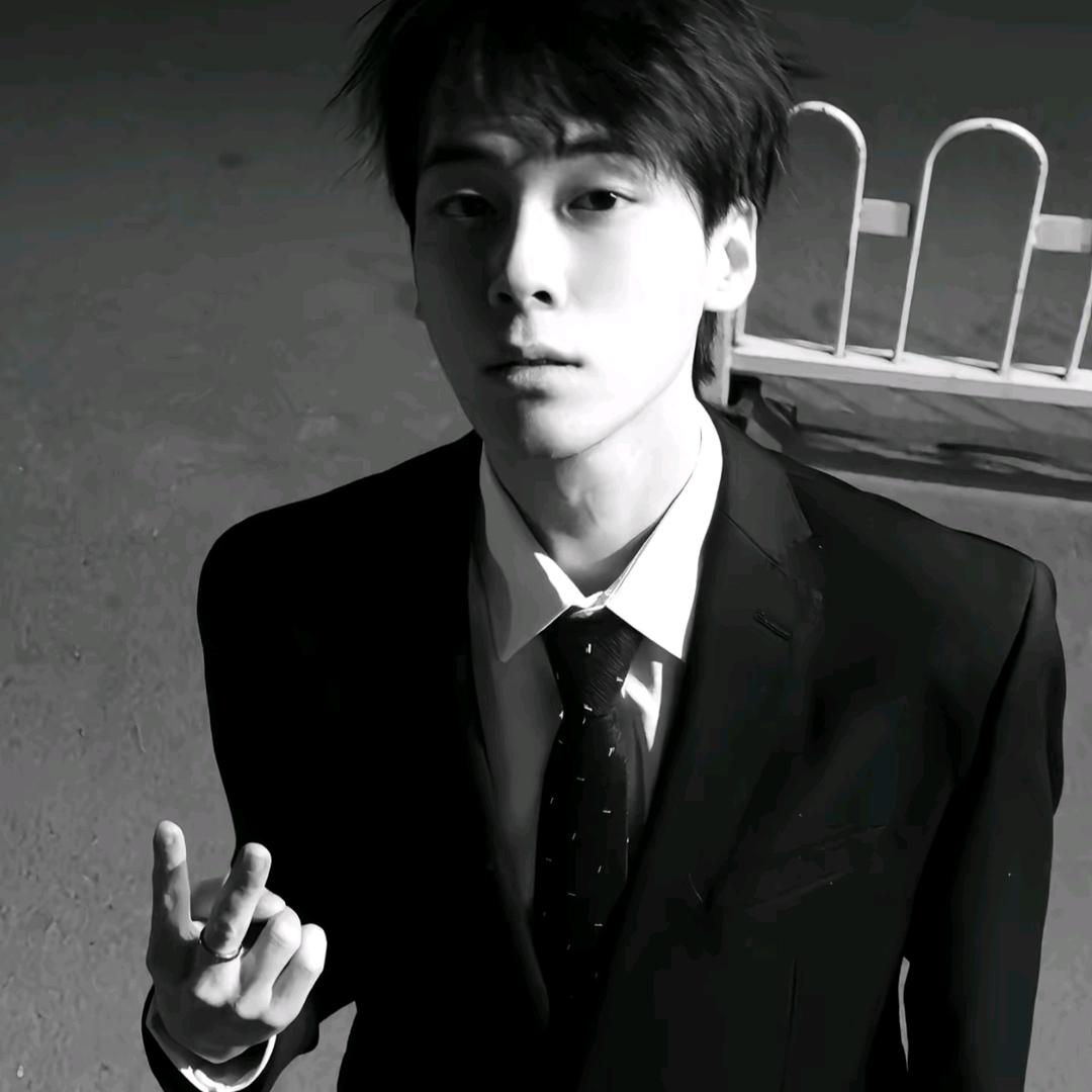 模糊
