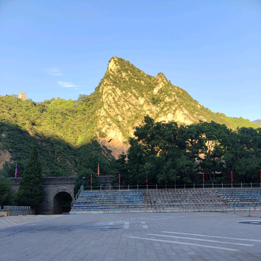华山论建