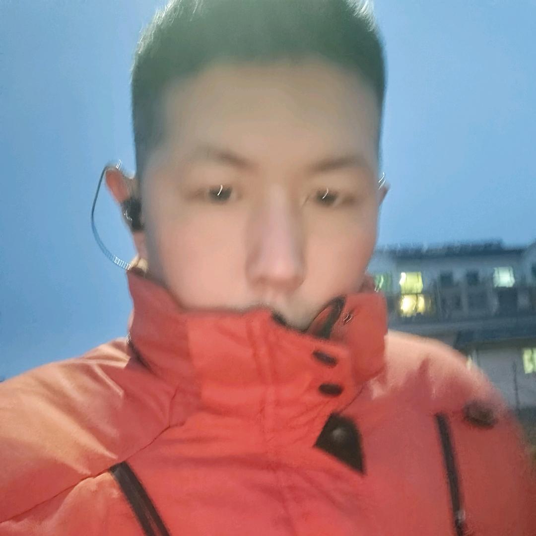 无名`