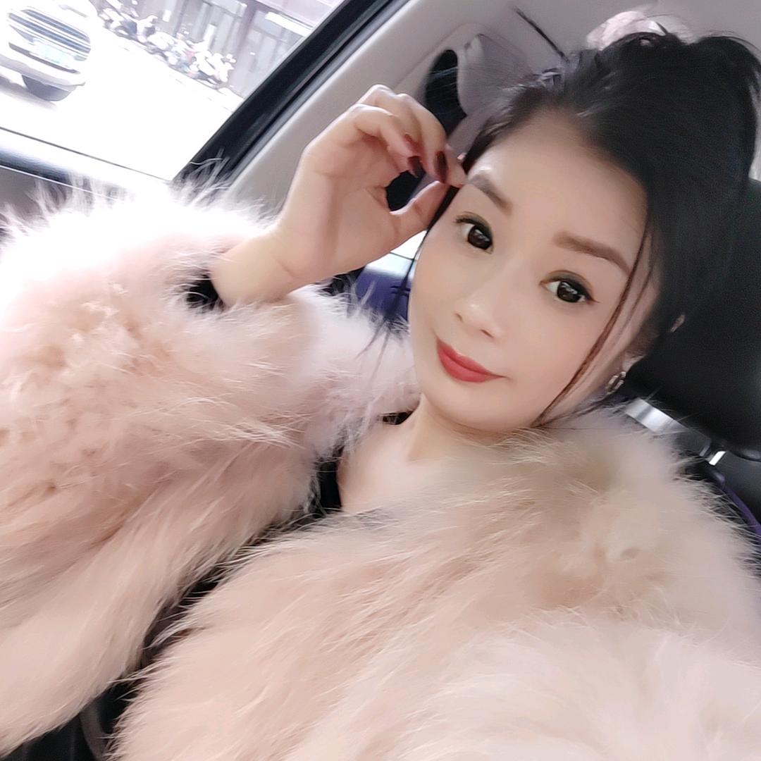 爱笑的莉儿