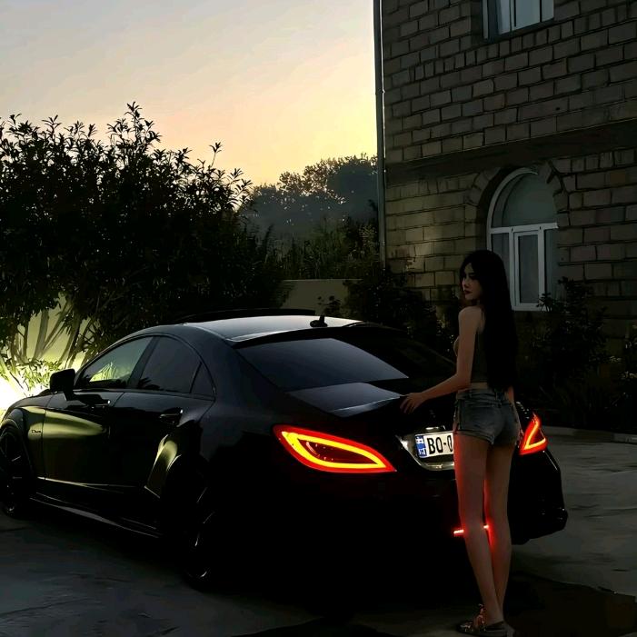 YI