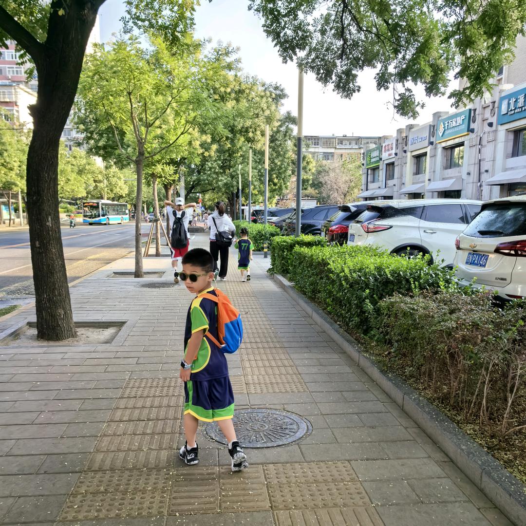 学海无涯 安安老师