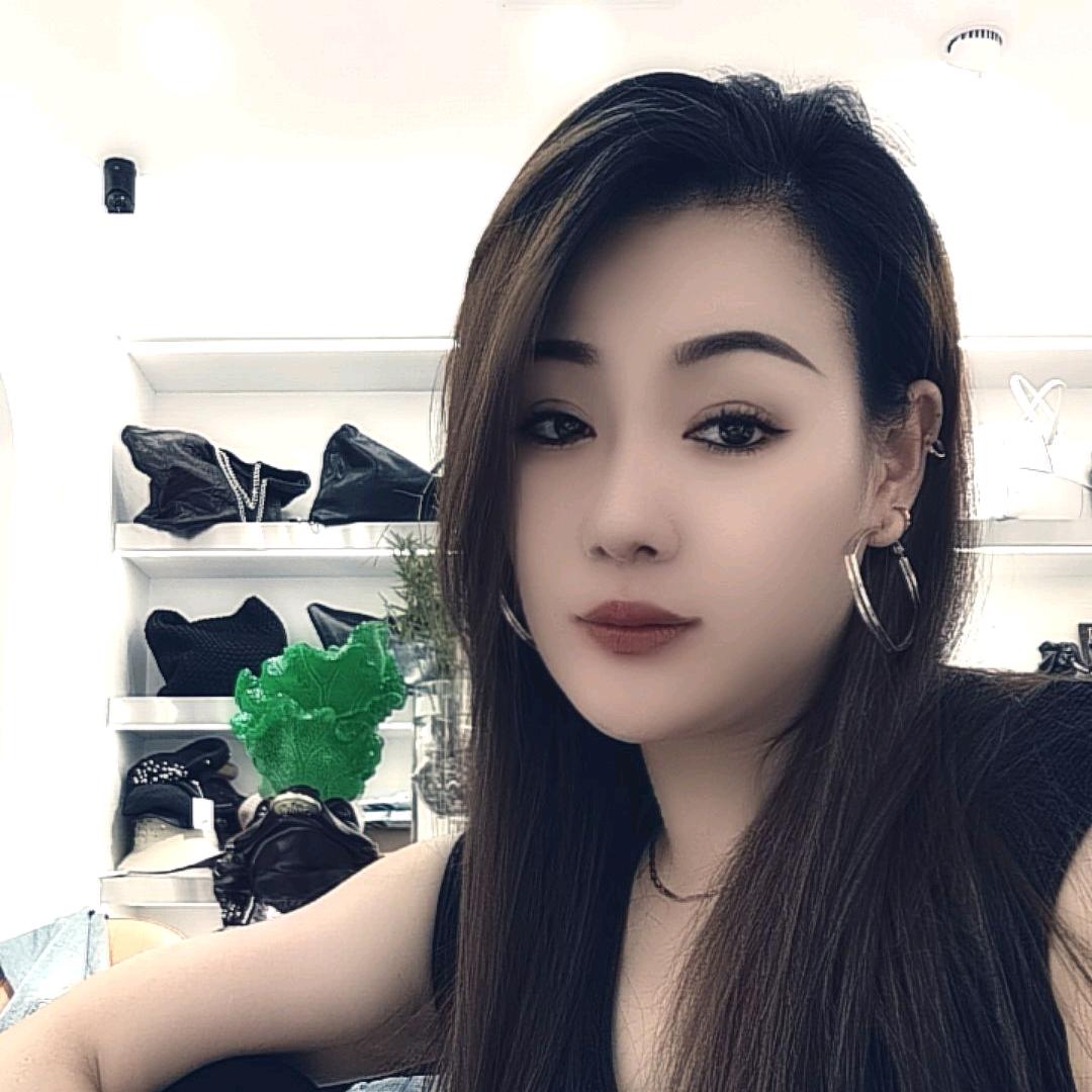 芳芳服装原创馆