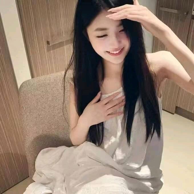 阿欣.