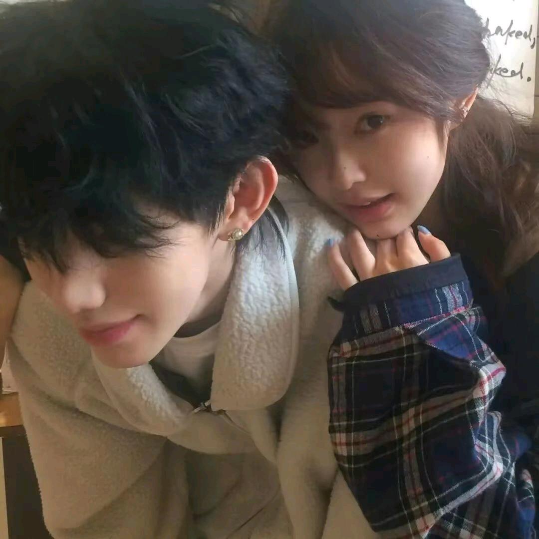 超雄牛爷爷cos壮壮妈勾引娇羞小头爸爸