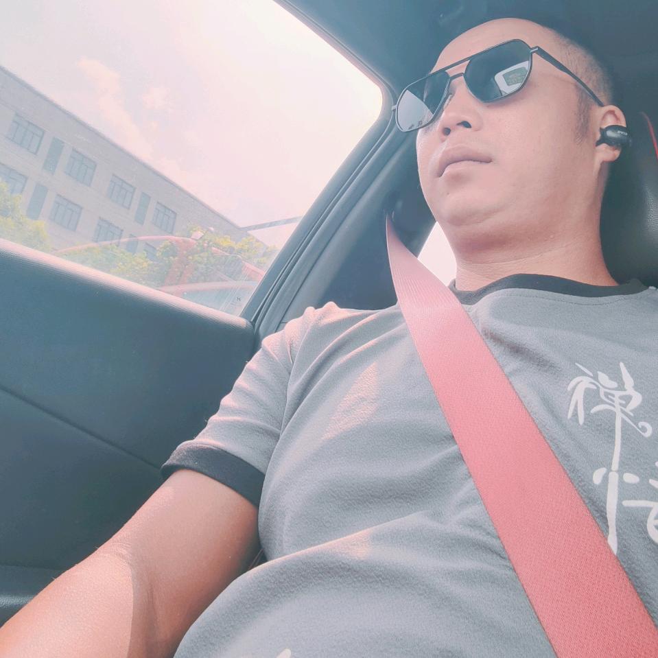 单身家庭工地小哥