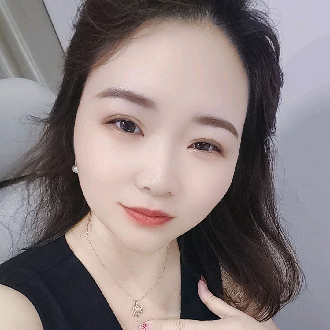 媛媛🦋