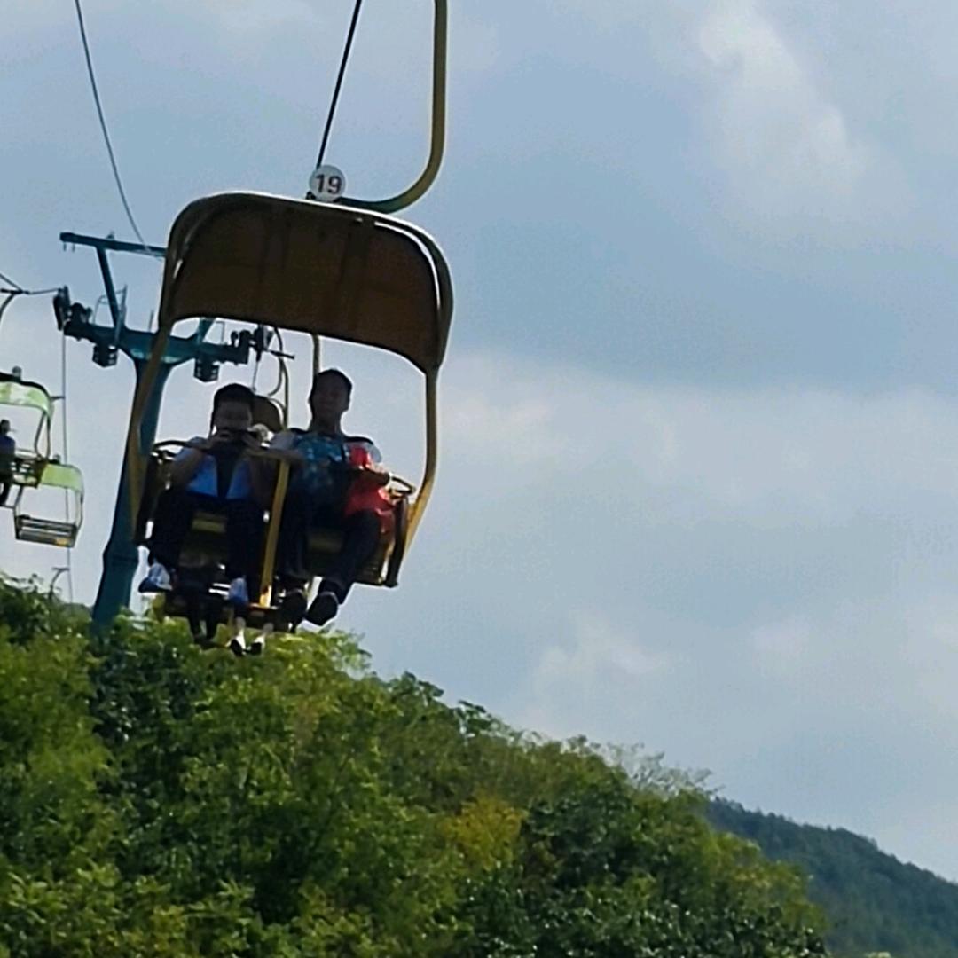 哥哥的快乐生活