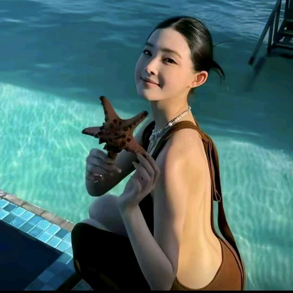 阿琳ALIN爆款穿搭