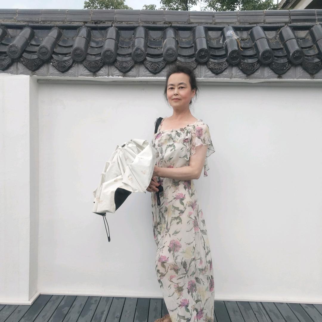 玉华64年10月，回赞不回关，只互新