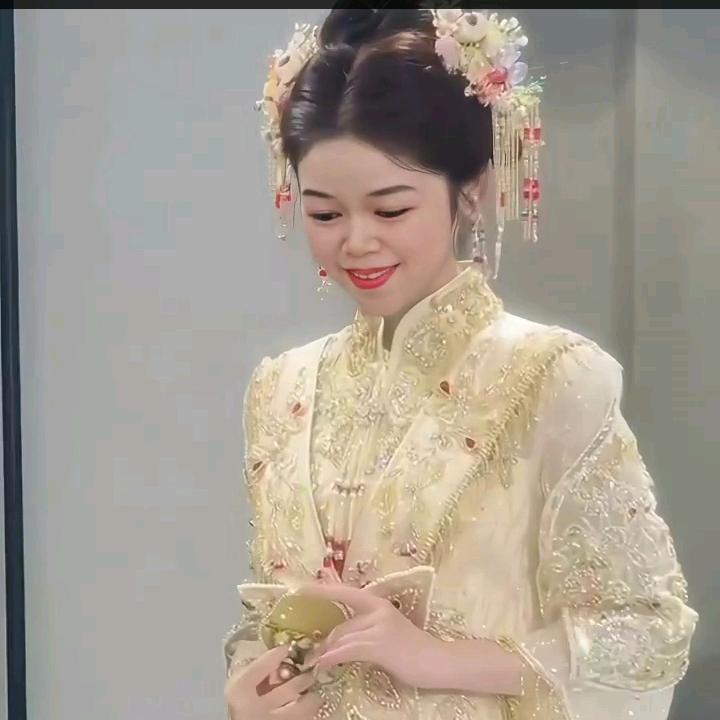 招财君子