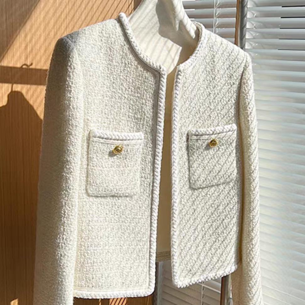 姜堰区旭裳服饰店