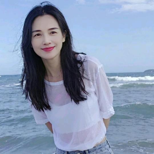 ༺ۣۖ༊⋆꯭淡然一笑💕~~