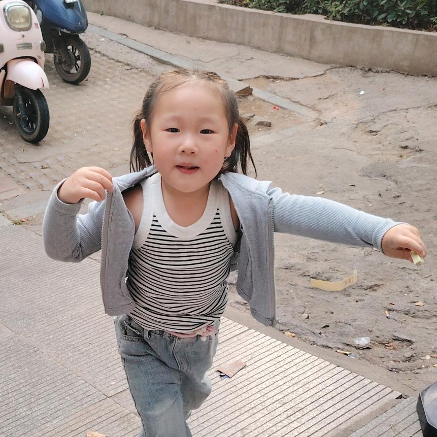 熊秋凤
