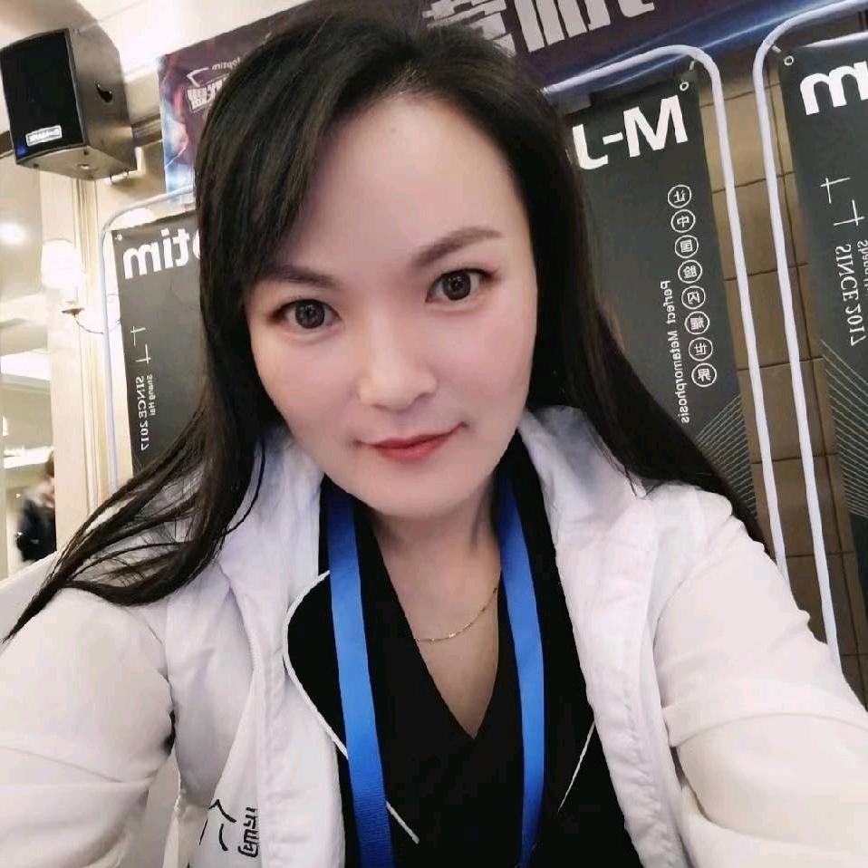 梅姐🎤(晚上21：40首播)在主页