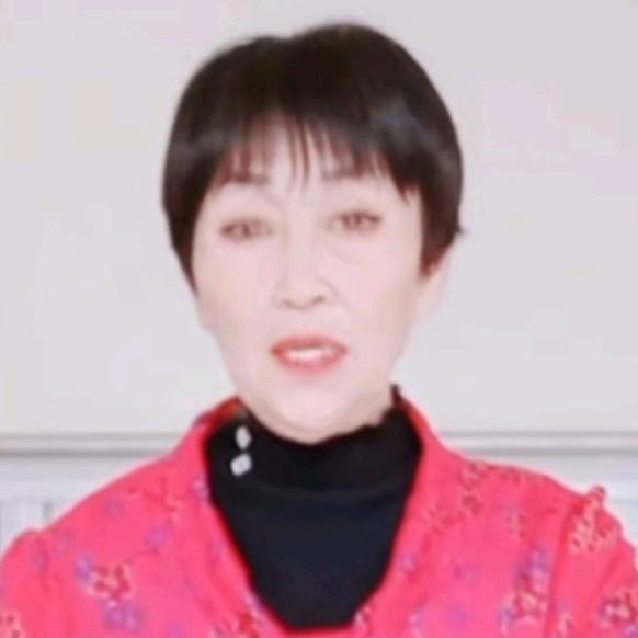 嘉祺奶奶