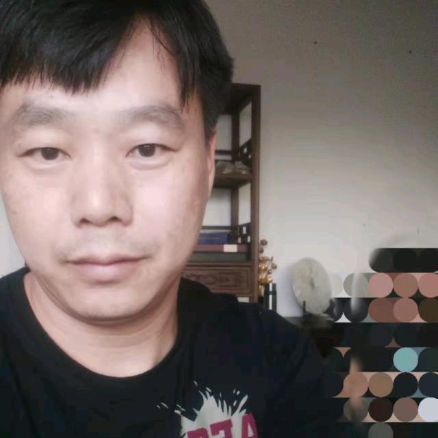 何助兄嫂张黎