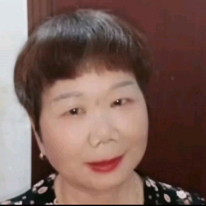 曾姐快乐