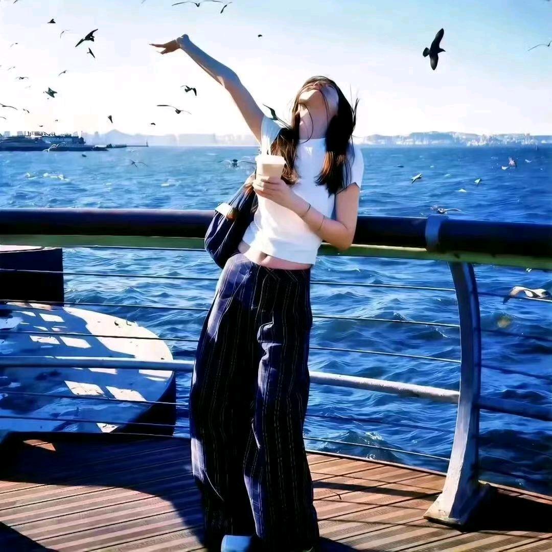 Lucky～(╭☞•́⍛•̀)╭☞