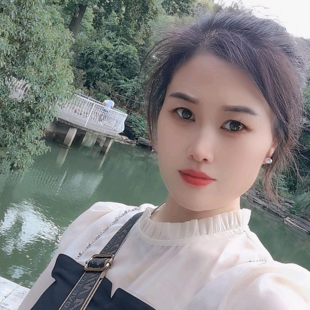 济宁大表姐（👑）