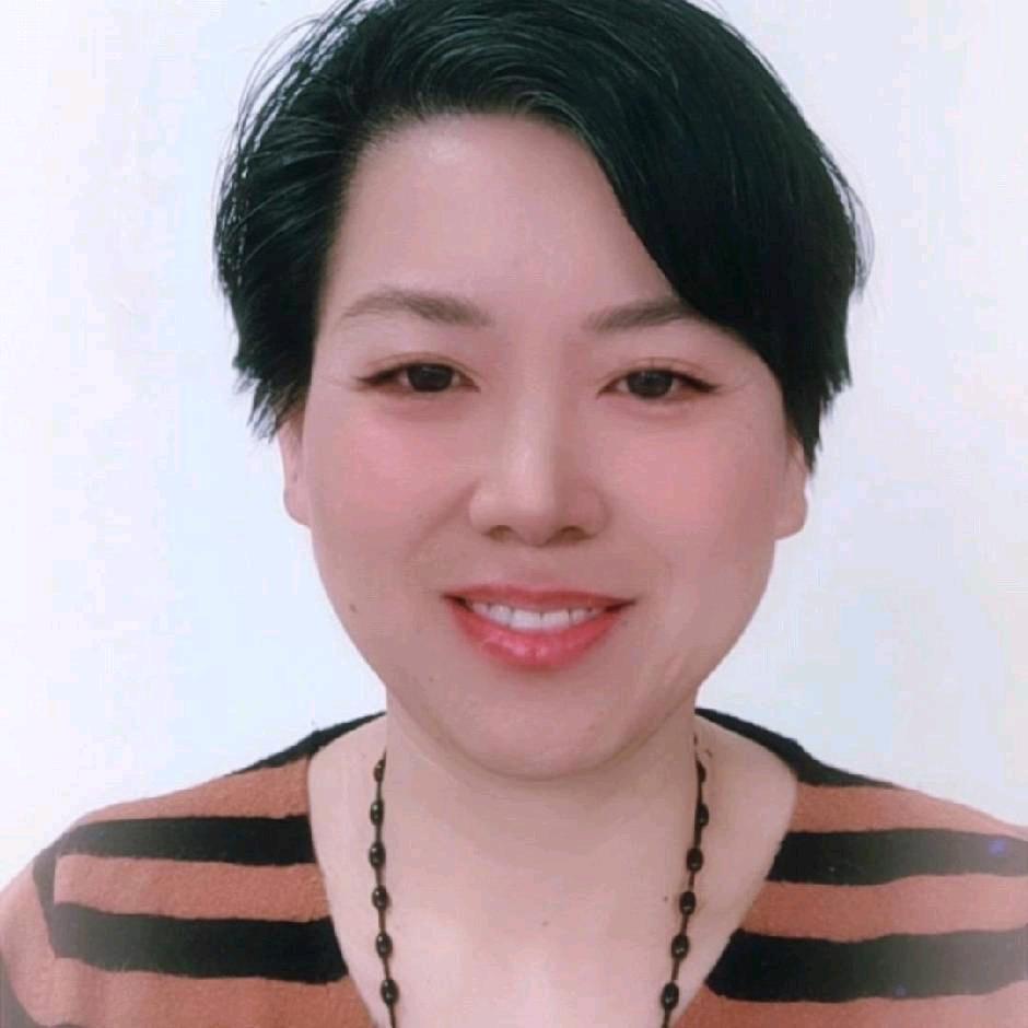 梅姐🎤{正能量}