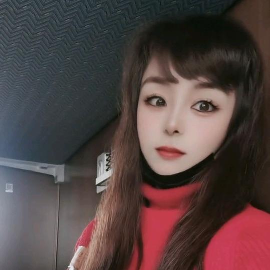 (｡･ω･｡)ﾉ♡萌化兔兔