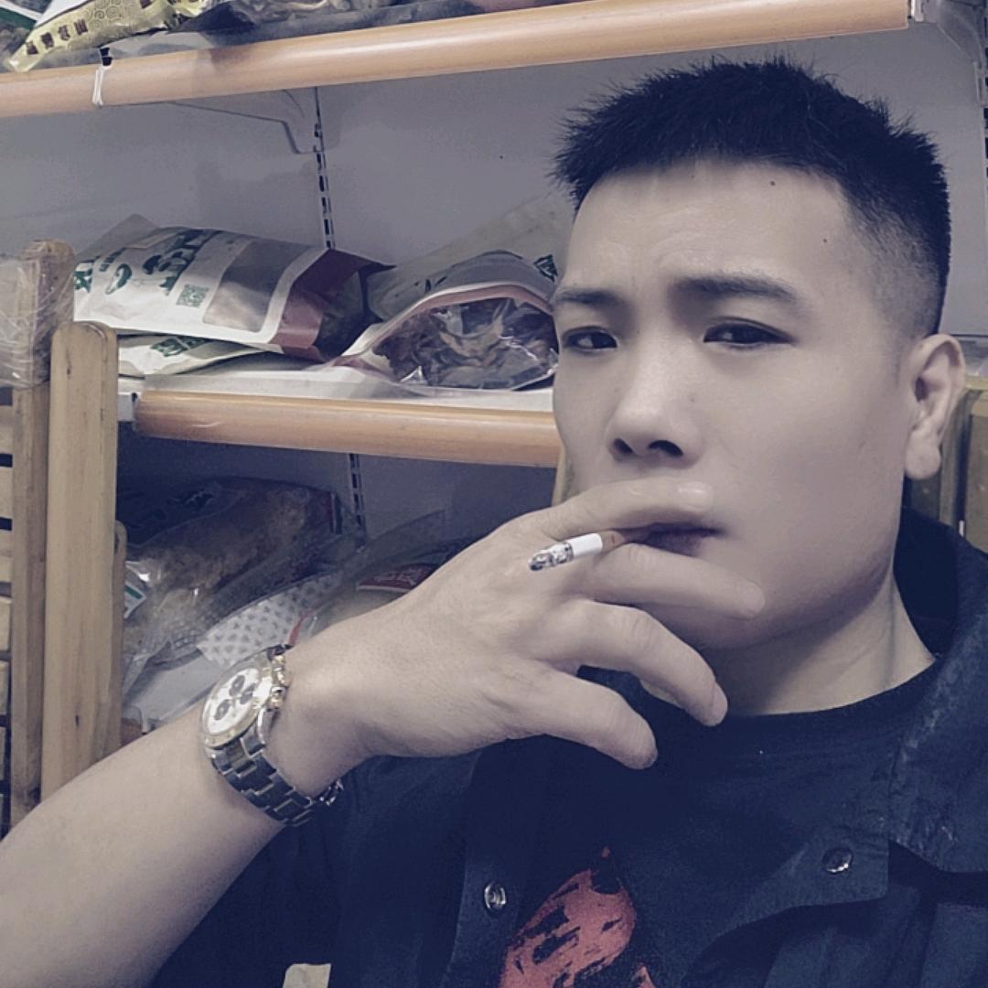 周先生¹³¹⁴15211122111