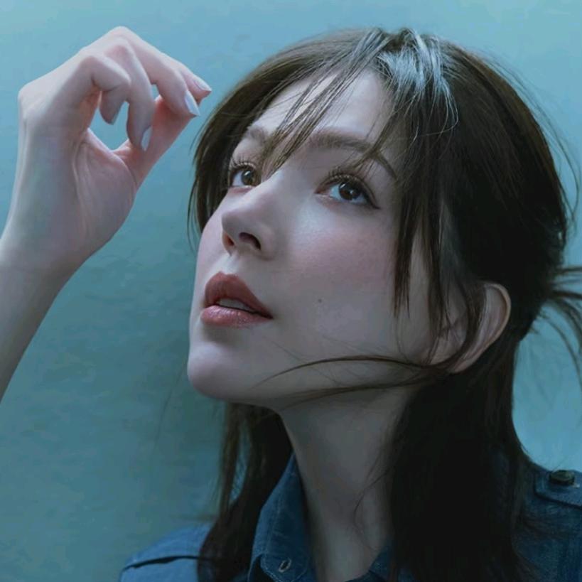 莎莎tell