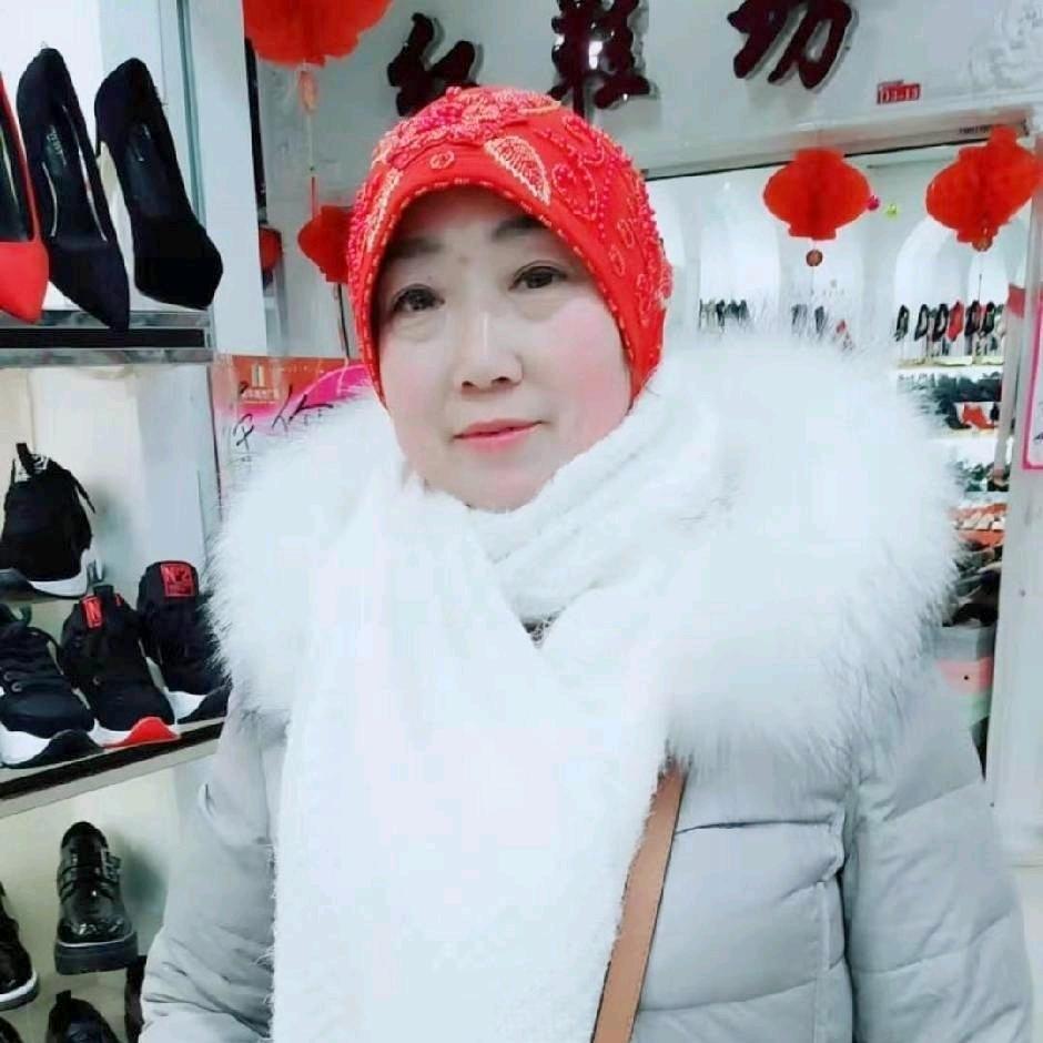 小粉姐