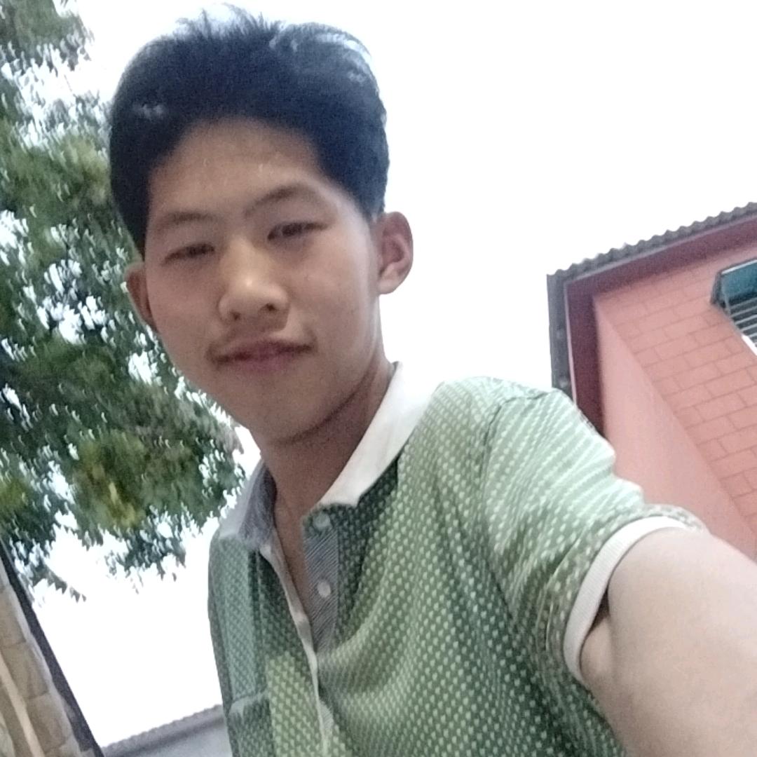甜甜的笑