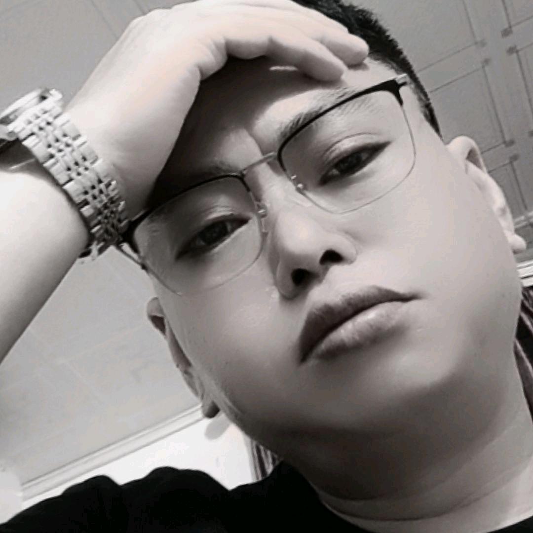 ♥坐在坟头调戏鬼♥