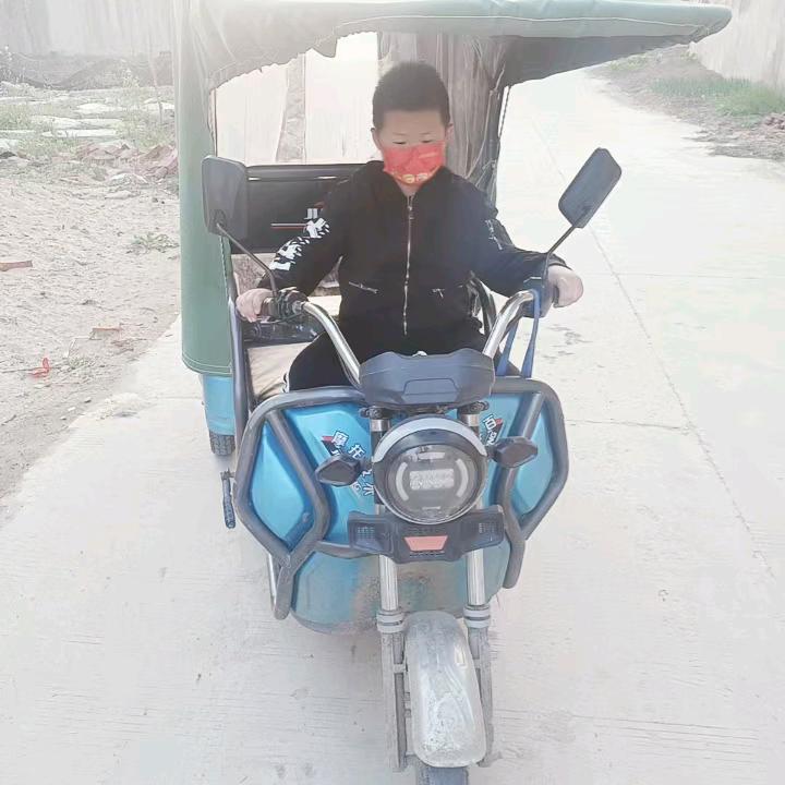 昊昊头像
