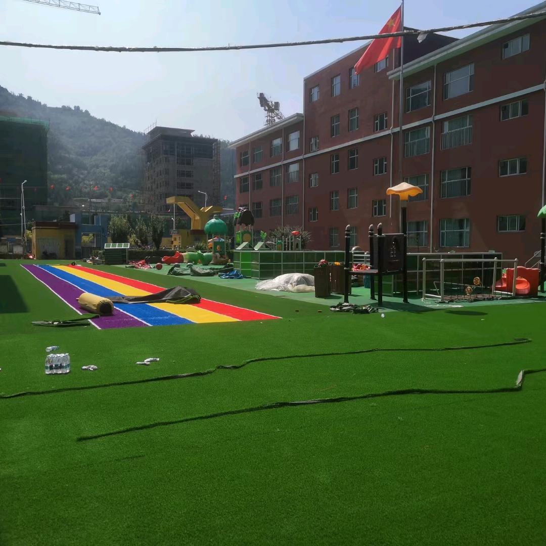 仿真人造草坪源头定制