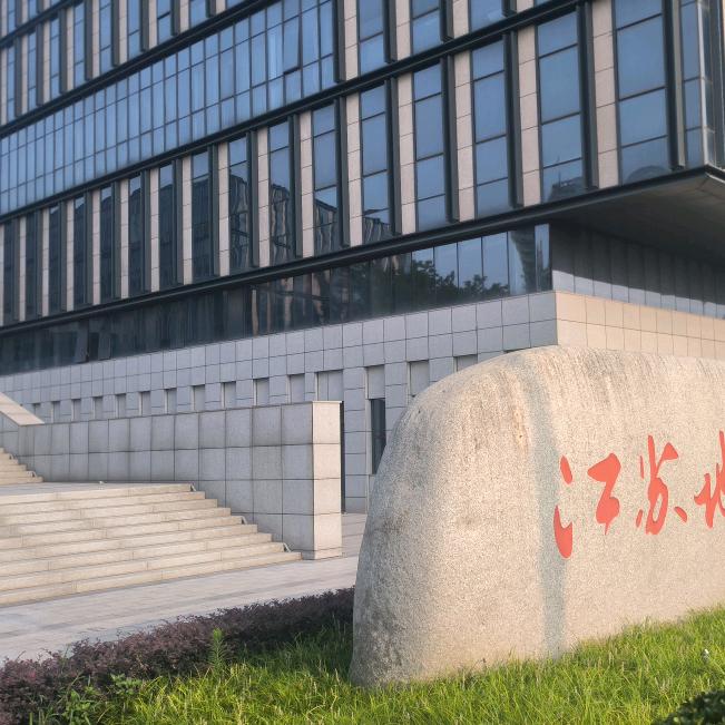 ℒᎭℯ⃝ 漠 然🚬